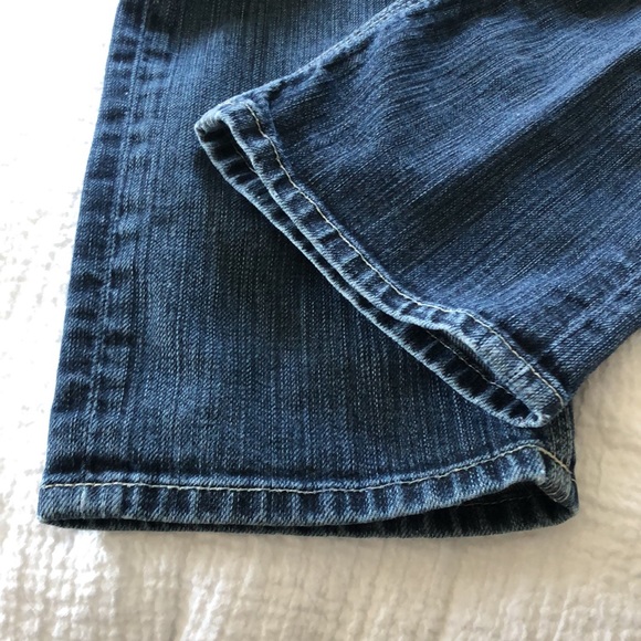 3GR Medium Wash Denim Straight Cut Jeans | Size 28 | Mid Rise - Picture 13 of 16
